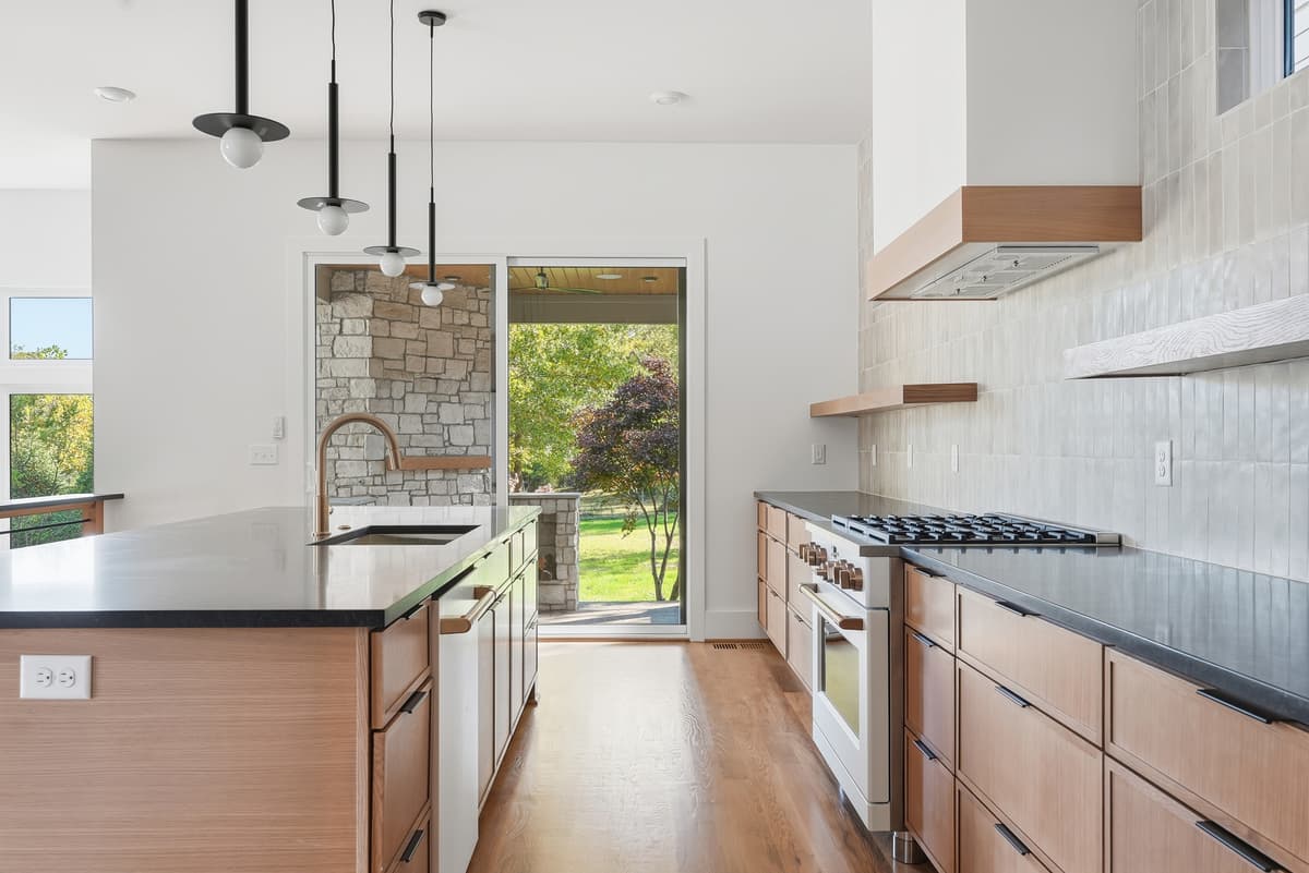 5223 Stallworth Dr — Living Area